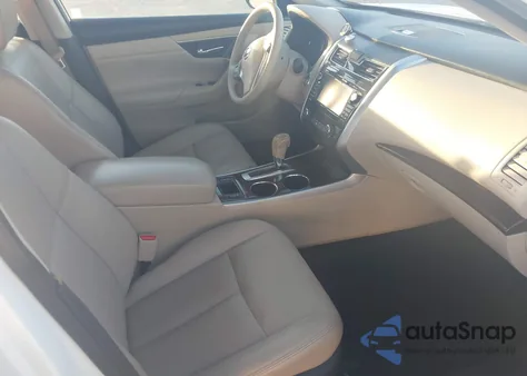 2015 Nissan Altima 2.5 Sl z USA, uszkodzony, nr VIN 1N4AL3AP4FN861093